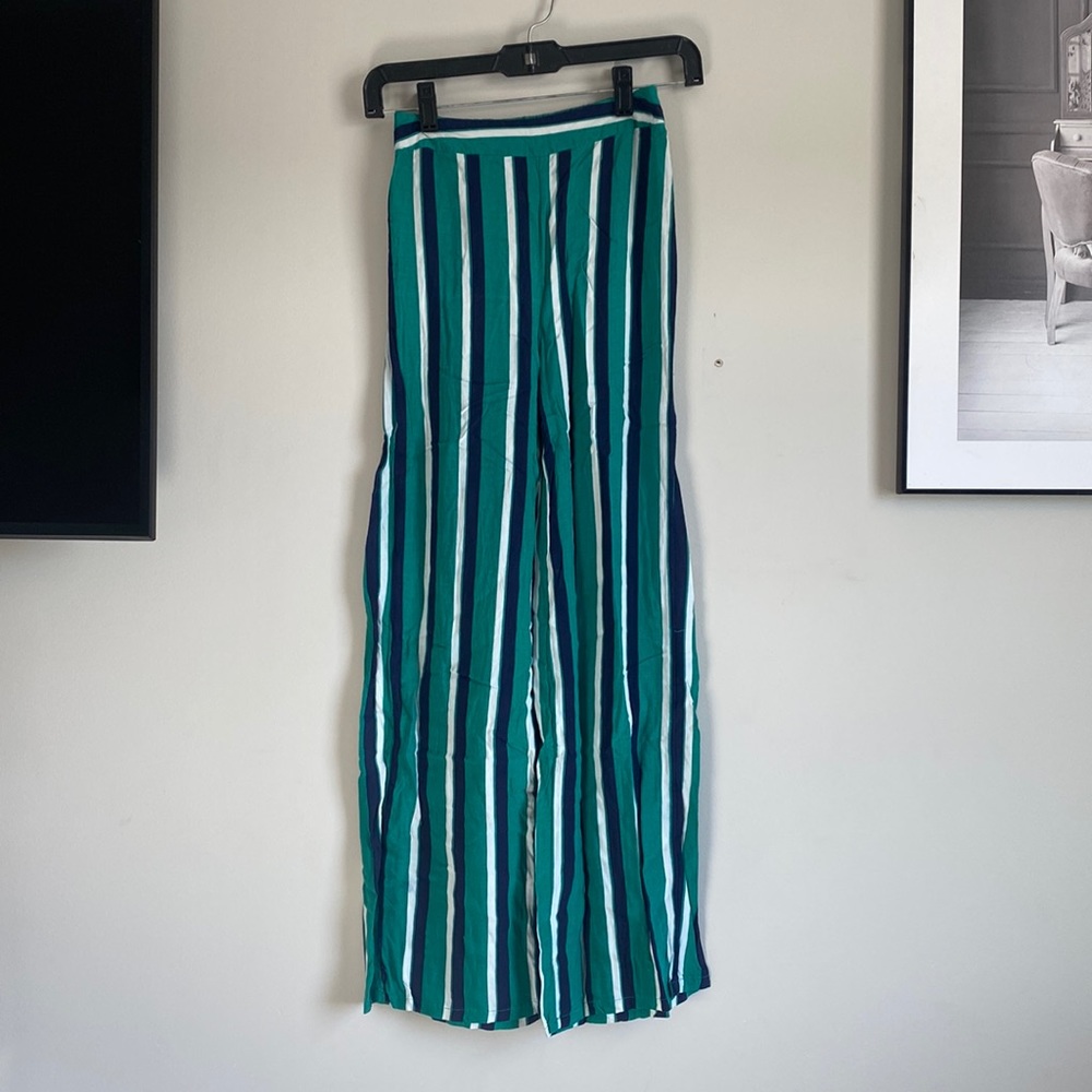 XS Charlotte Russe striped straight pants